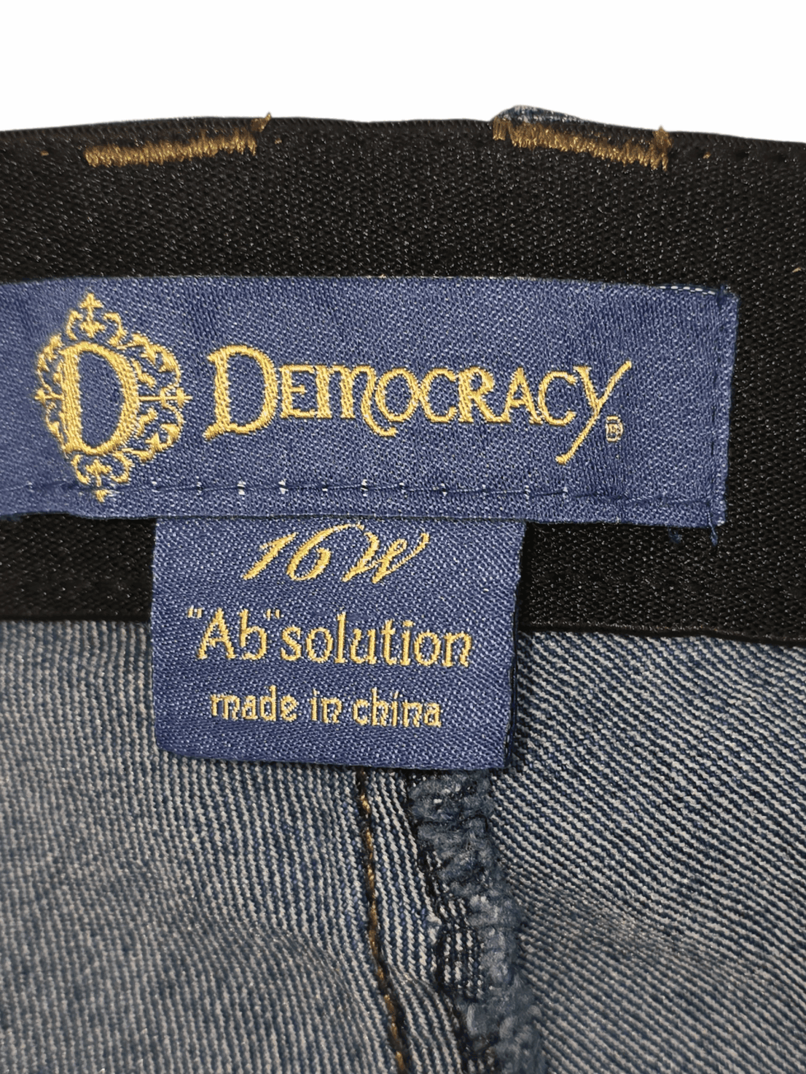 Democracy brand and size tag on Absolution cropped blue denim pants women’s plus size 16W