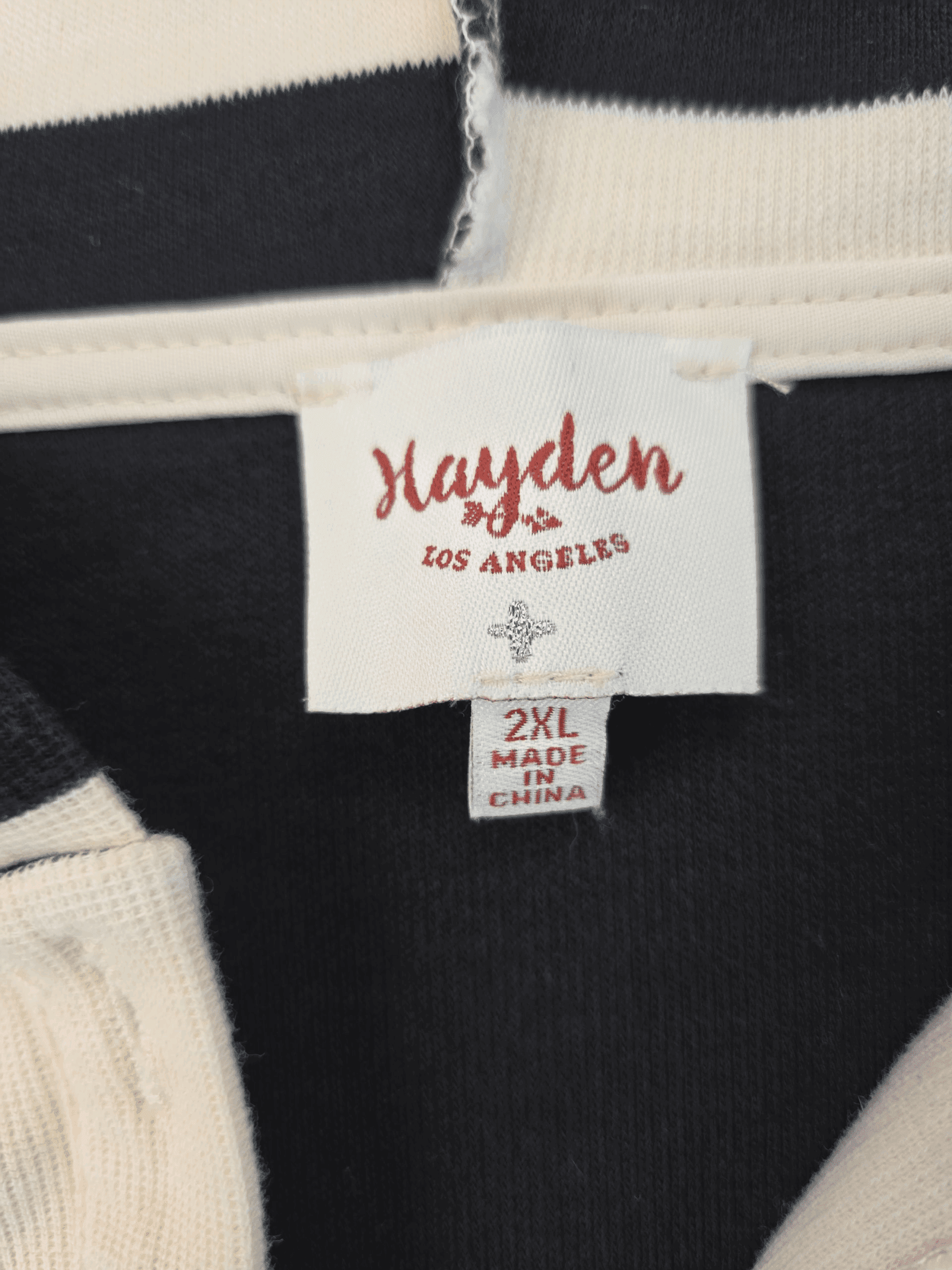 Clothing label showing Hayden Los Angeles, size 2XL.