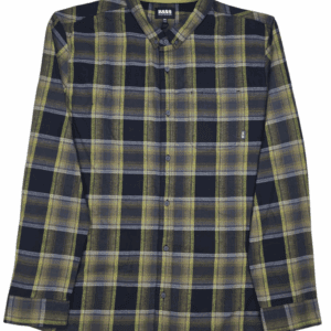 Front view of Bass Outdoor green and black plaid flannel shirt in men’s size 2XL showing button front, collar, and chest pockets.