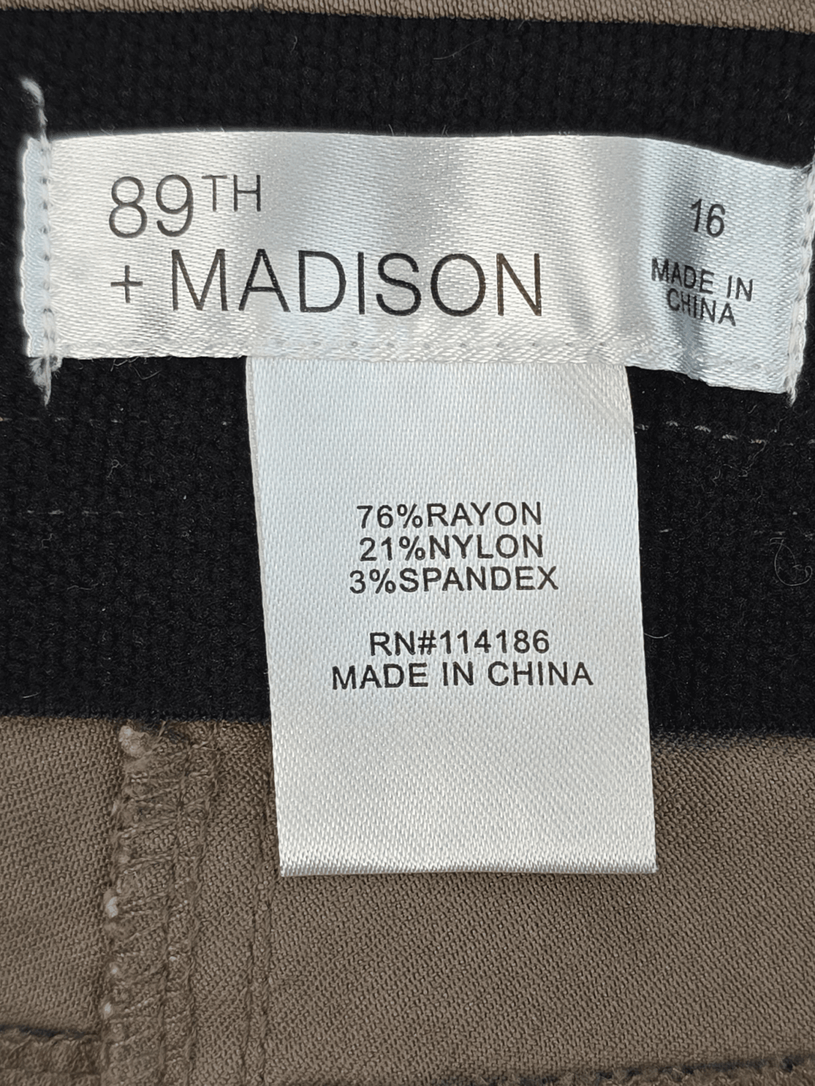 89th & Madison brand and size 16 clothing tag