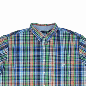 Close up image of men's XXL Chaps Shirt