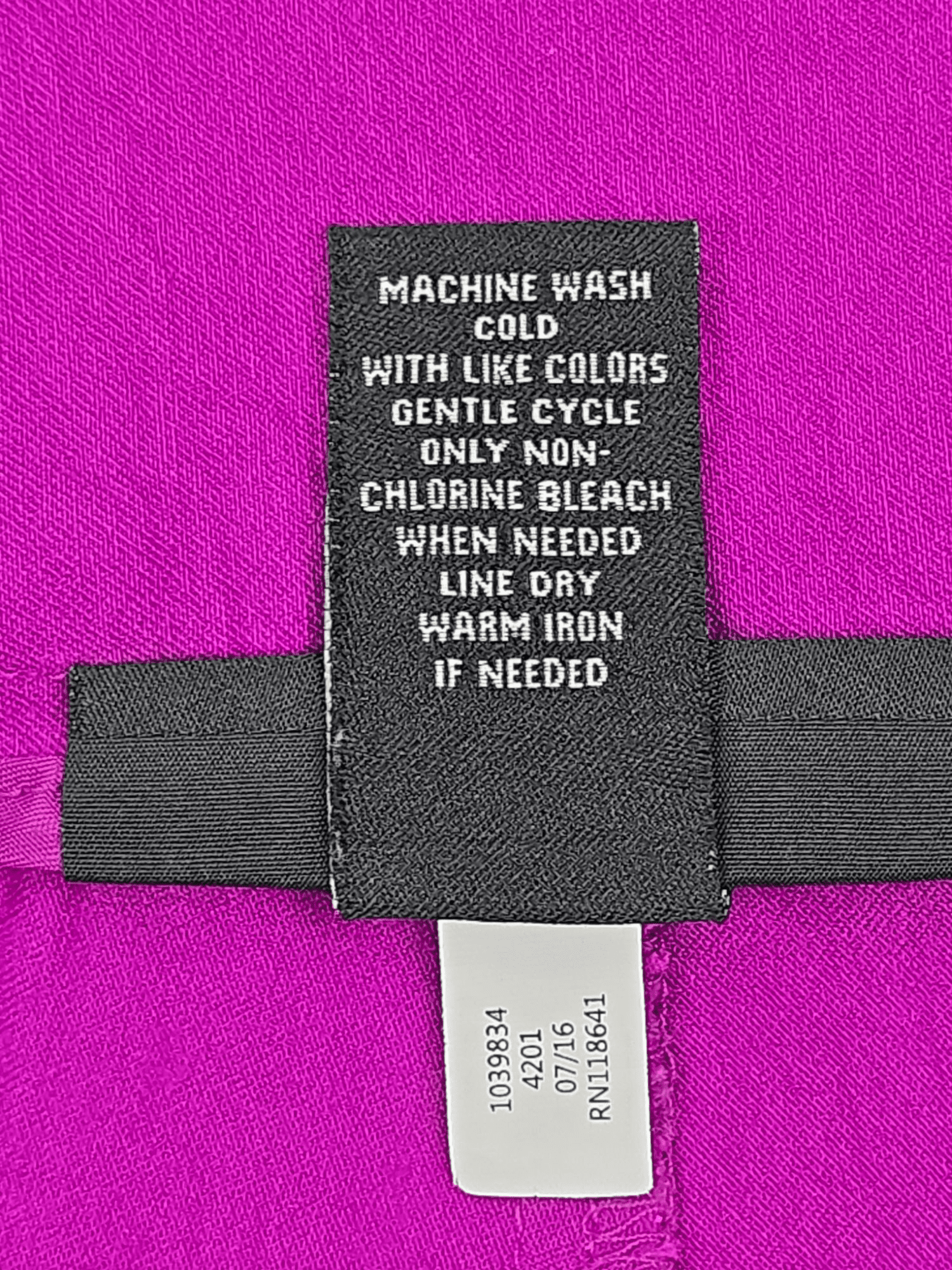 Lane Bryant magenta pull-on cropped pants care instructions tag