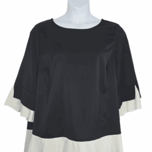 BloomChic women’s size 18/20 black and white layered-look pullover top front view
