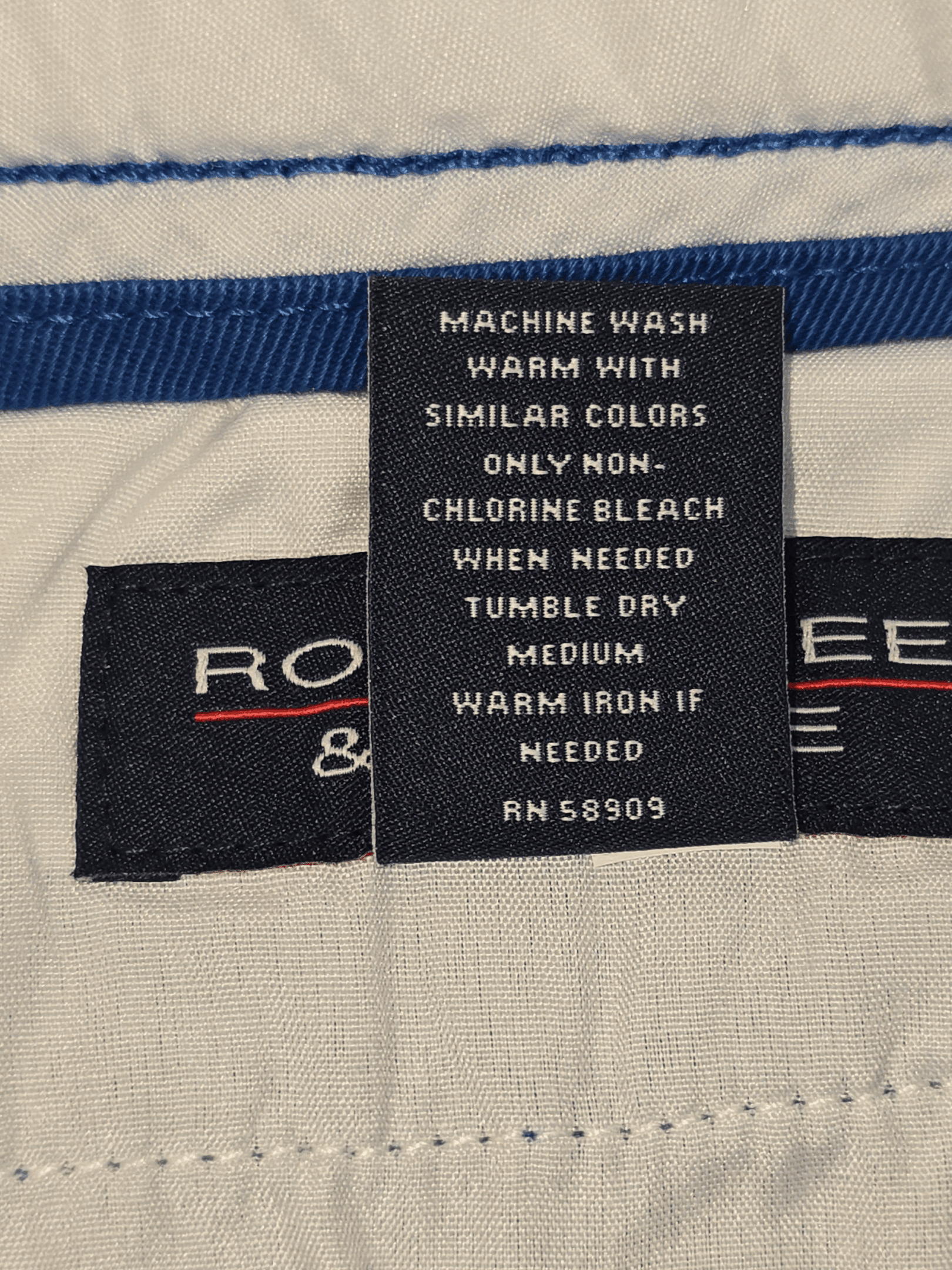 NWT Roundtree & Yorke blue twill shorts care instructions tag