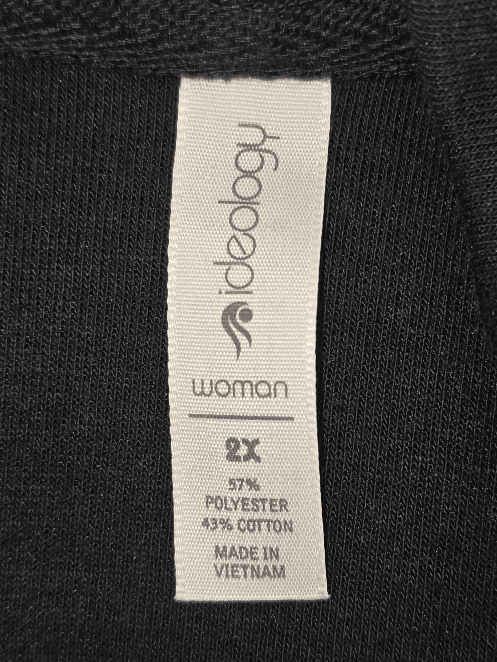 Ideology Brand and Size Tag on Black Full-Zip Hoodie Size 2X – Women’s Plus Size Activewear Label