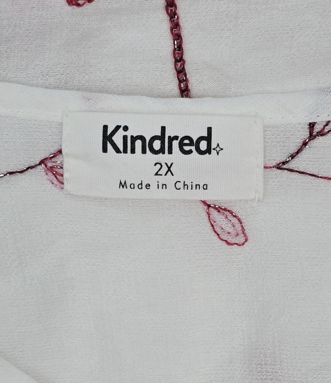 Kindred brand and size 2X clothing tag