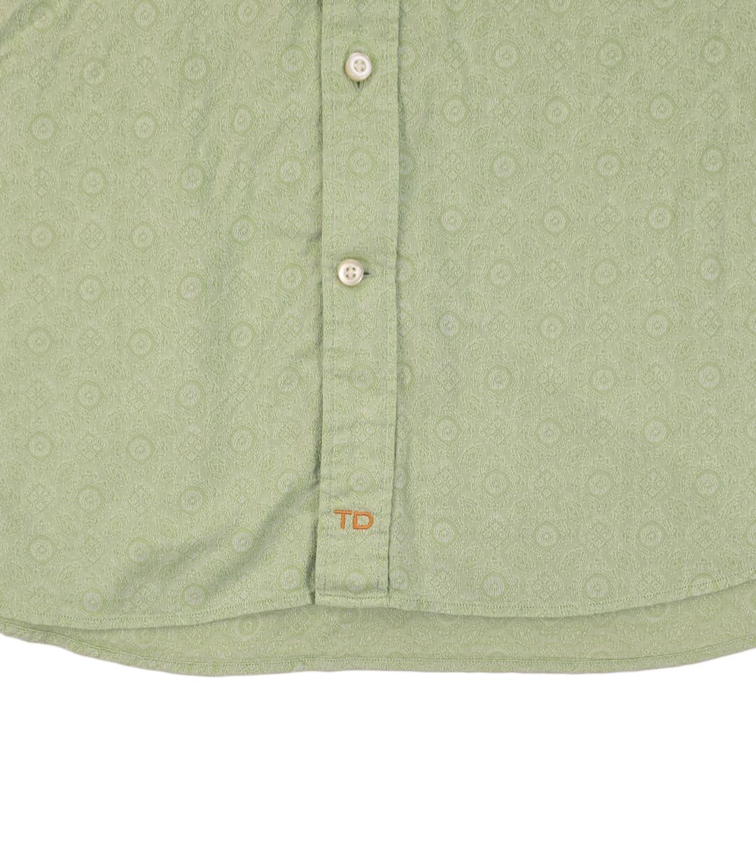 Close-up of jacquard fabric texture on Thomas Dean men’s size 3XB light green Pima cotton button-up shirt