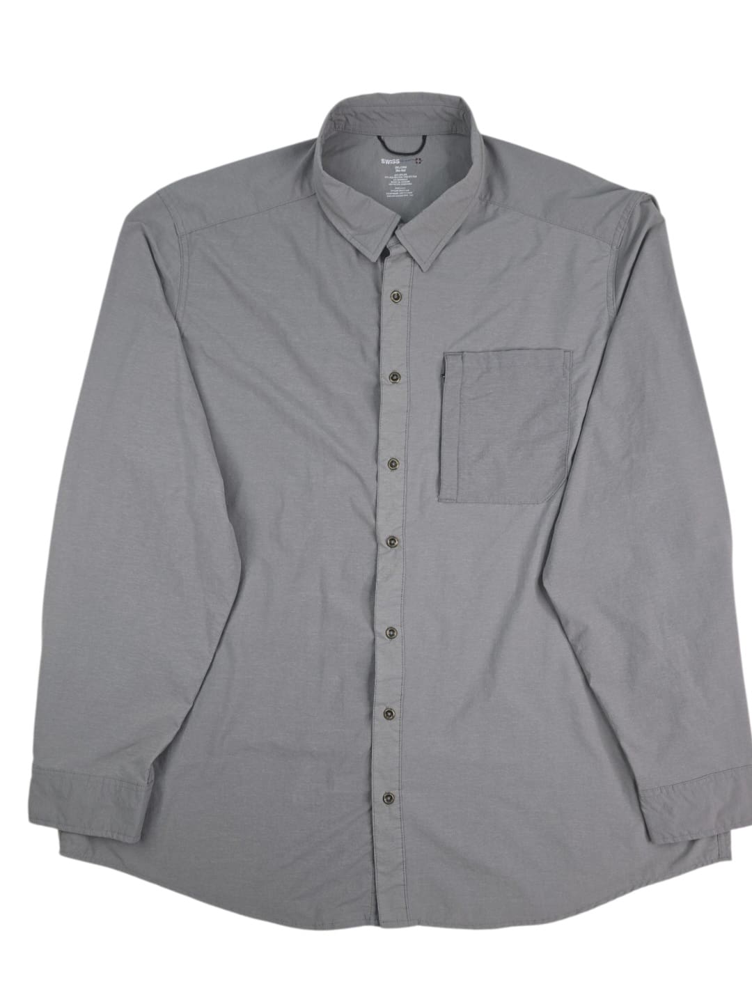 Swiss Tech men’s size 3XL gray long sleeve button-up shirt front view