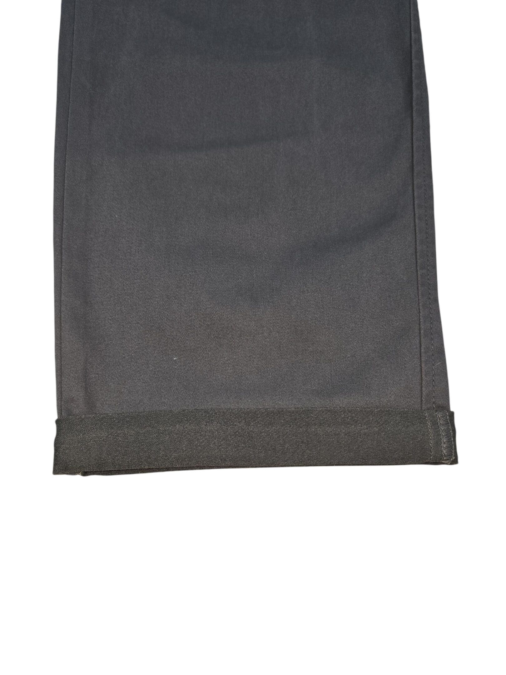 41 Hawthorn cropped pants cuffed hem close up