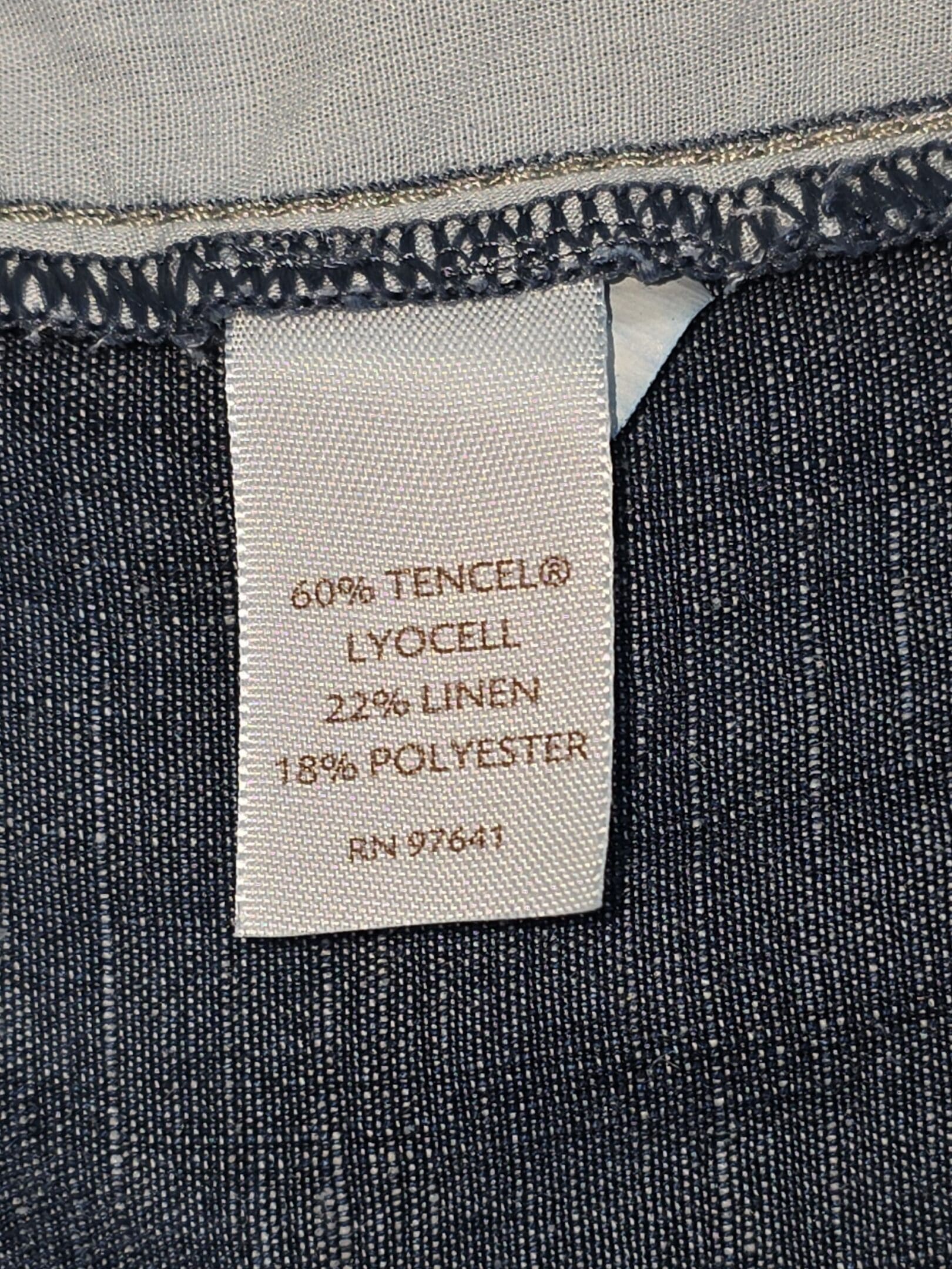 J Jill pants size 20 material content tag close up