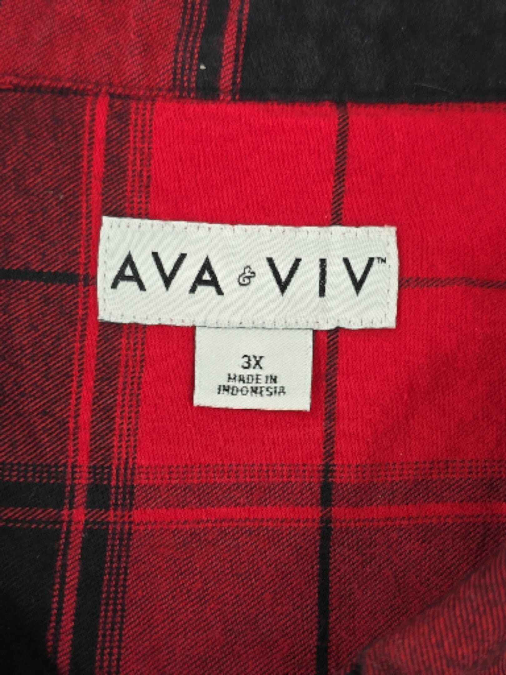 Ava and Viv brand label and size 3X
