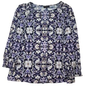 Lane Bryant women’s long sleeve top size 26/28 front view