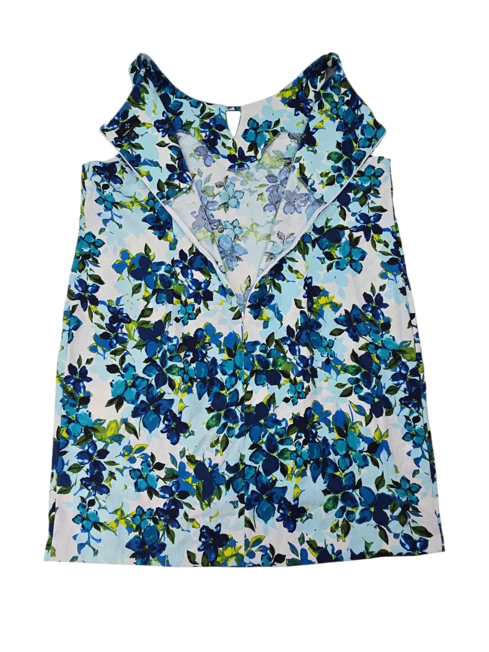 Inside look at zipper and lining of Ronni Nicole 24W floral sleeveless dress