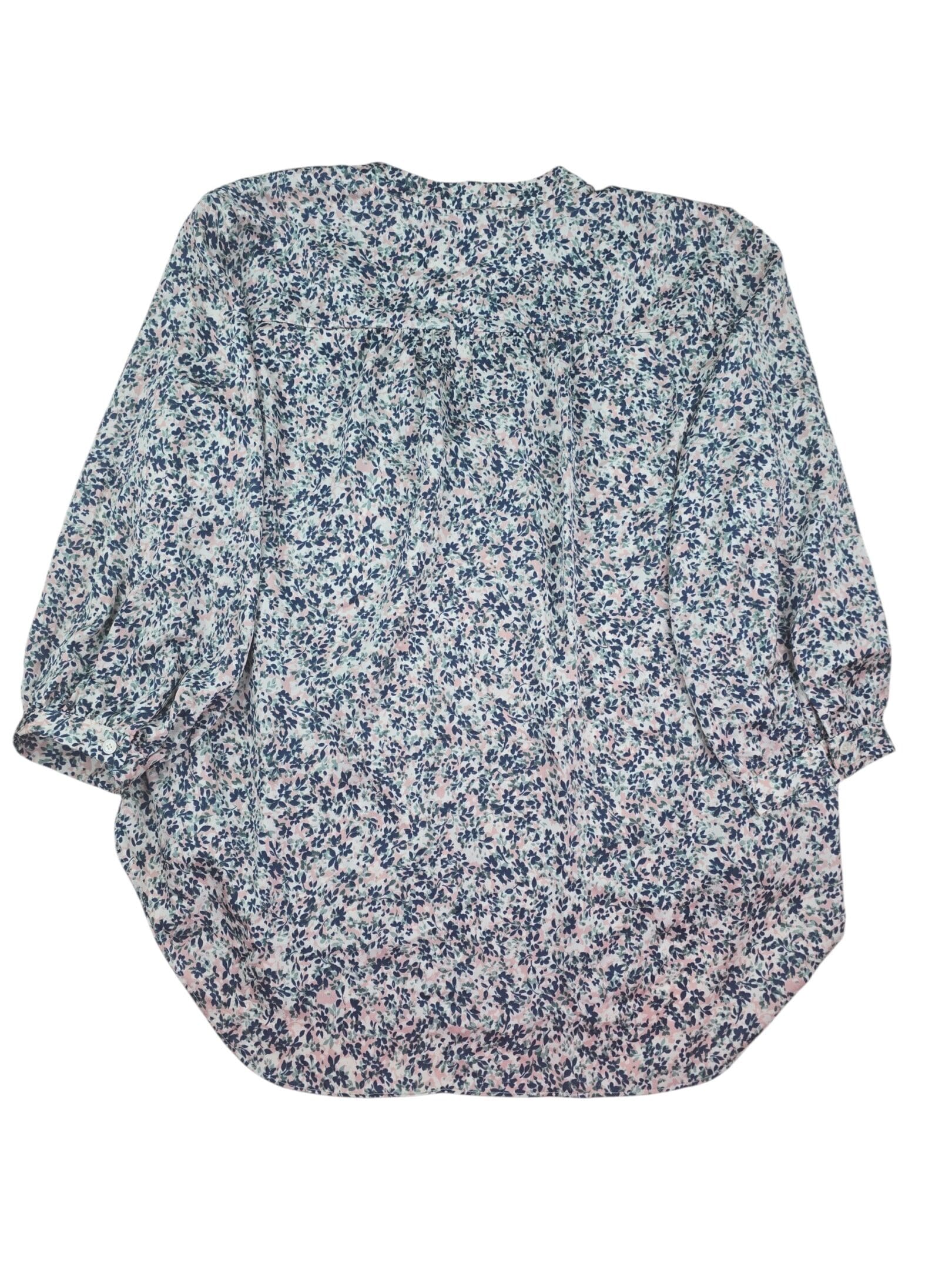 Vince Camuto women’s floral blouse back view 2X pastel print top