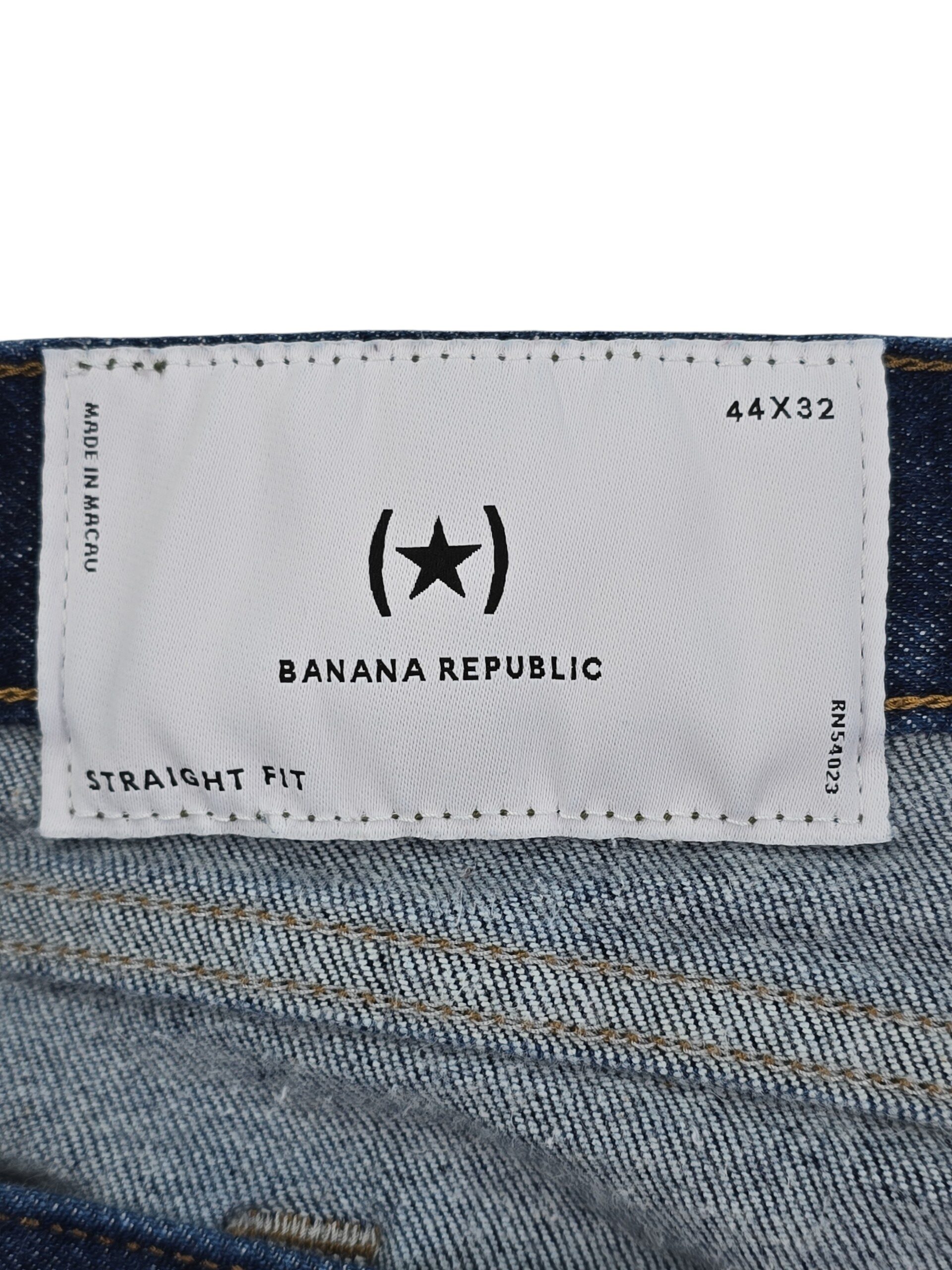 Banana Republic straight fit jeans brand label size 44x32