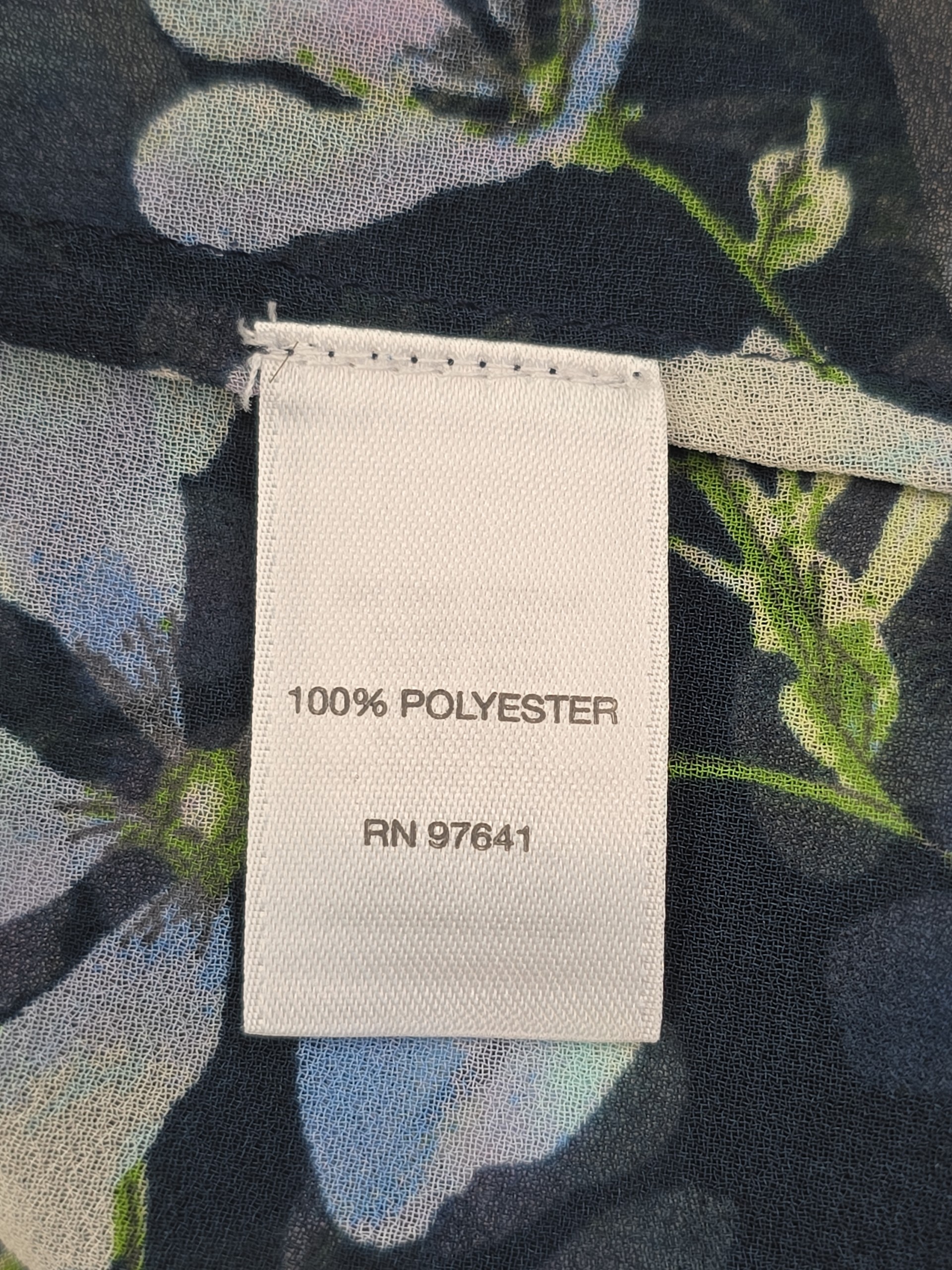 J Jill blouse 100 percent polyester material tag